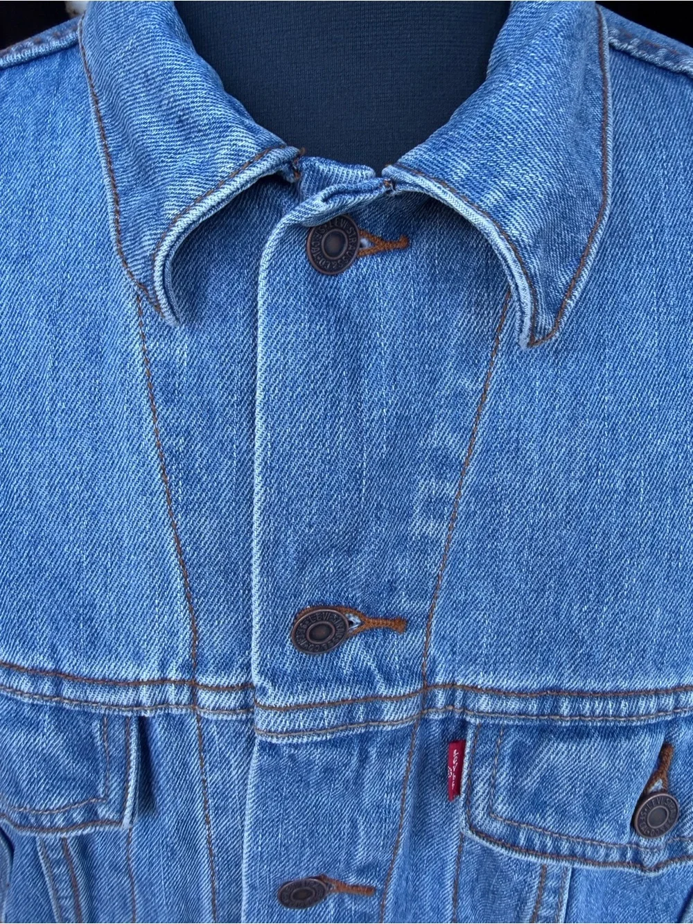 PreOwned Levi's Trucker Jacket Men's M Blue Denim Button Up